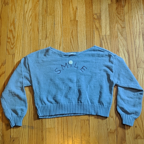 Cropped Sweater - Picture 1 of 2